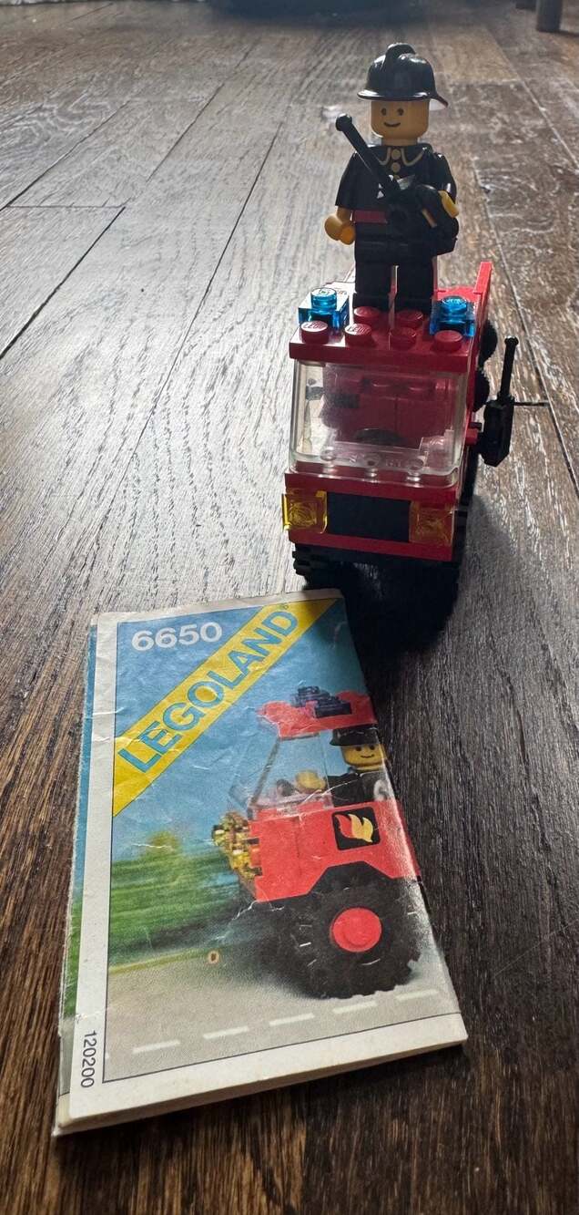 VINTAGE LEGO 6650 Legoland Fire and Rescue Van with Instructions COMPLETE